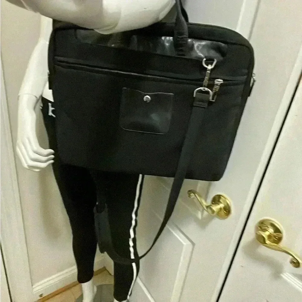 Hobo laptop, backpack,,lightweight, leather straps,handle lots of space